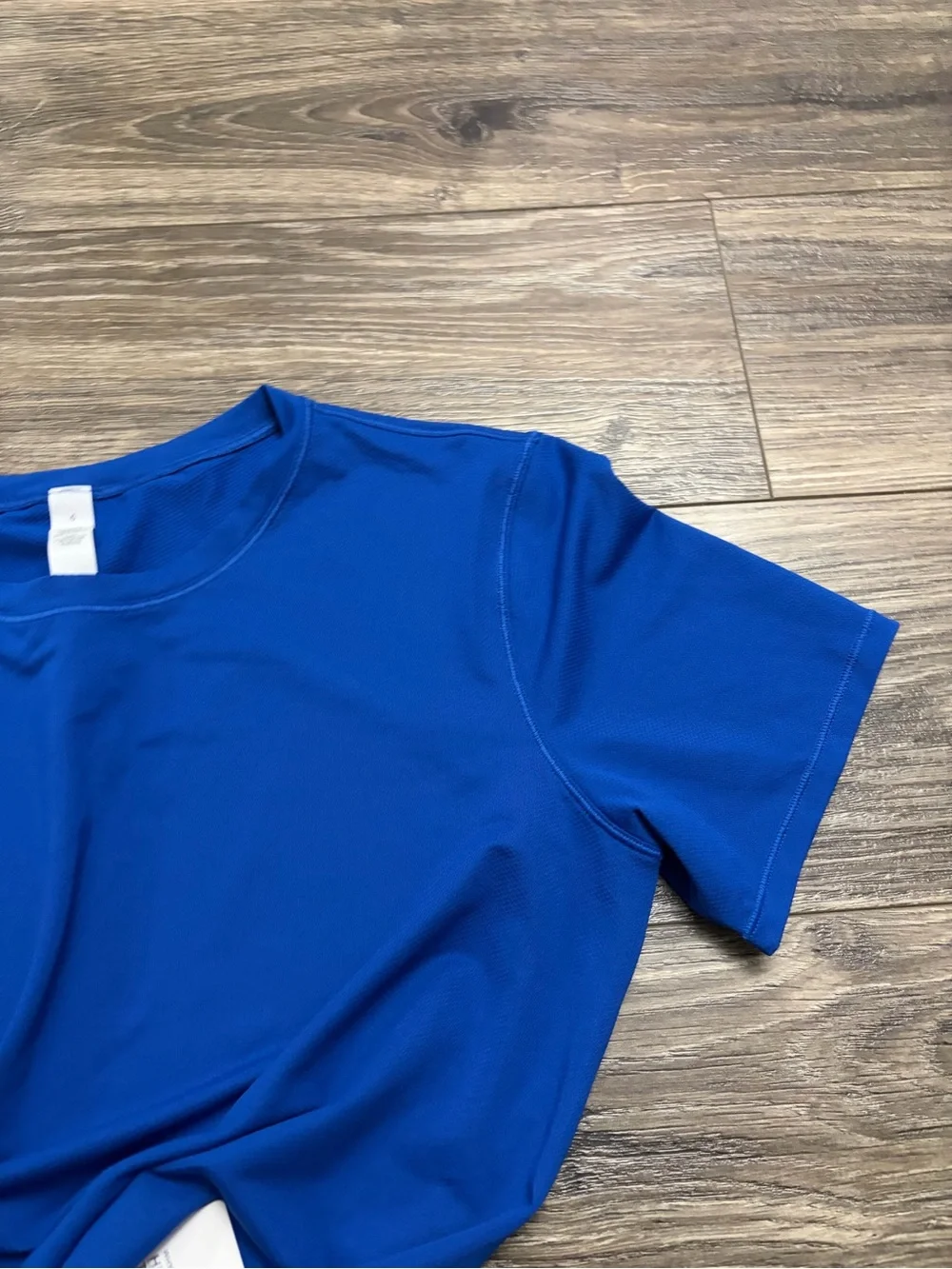 NWT Lululemon High Neck Running and Training T-Shirt (Symphony Blue) Size 6